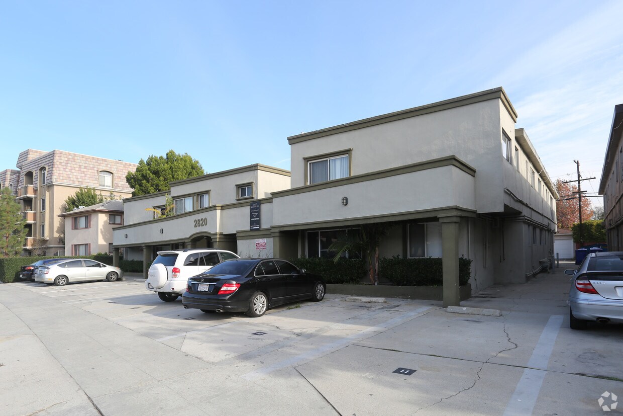 Primary Photo - 2820 S Sepulveda Blvd