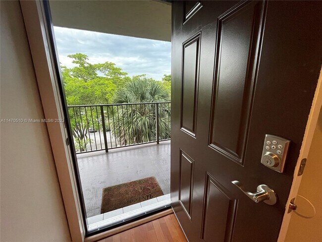 Foto del edificio - 3301 NW 47th Terrace