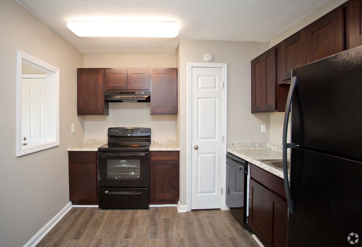 The Reserve at Opelika Apartments 3501 Birmingham Hwy Opelika, AL