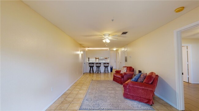 Building Photo - 529 Southwest PKWY Unit 102