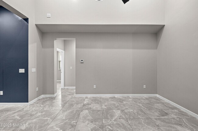 Building Photo - 4359 Capistrano Ave