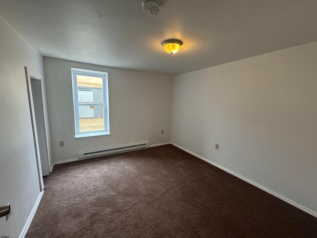 Foto del edificio - 2312 Arctic Ave