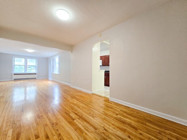 Building Photo - 500 Kappock St