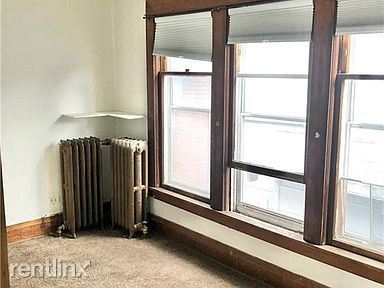 Foto del edificio - 4 br, 1 bath House - 1 Hughes Ave