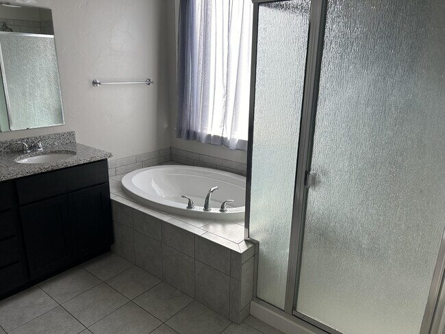 Foto del edificio - 20447 N Glenisla Ave