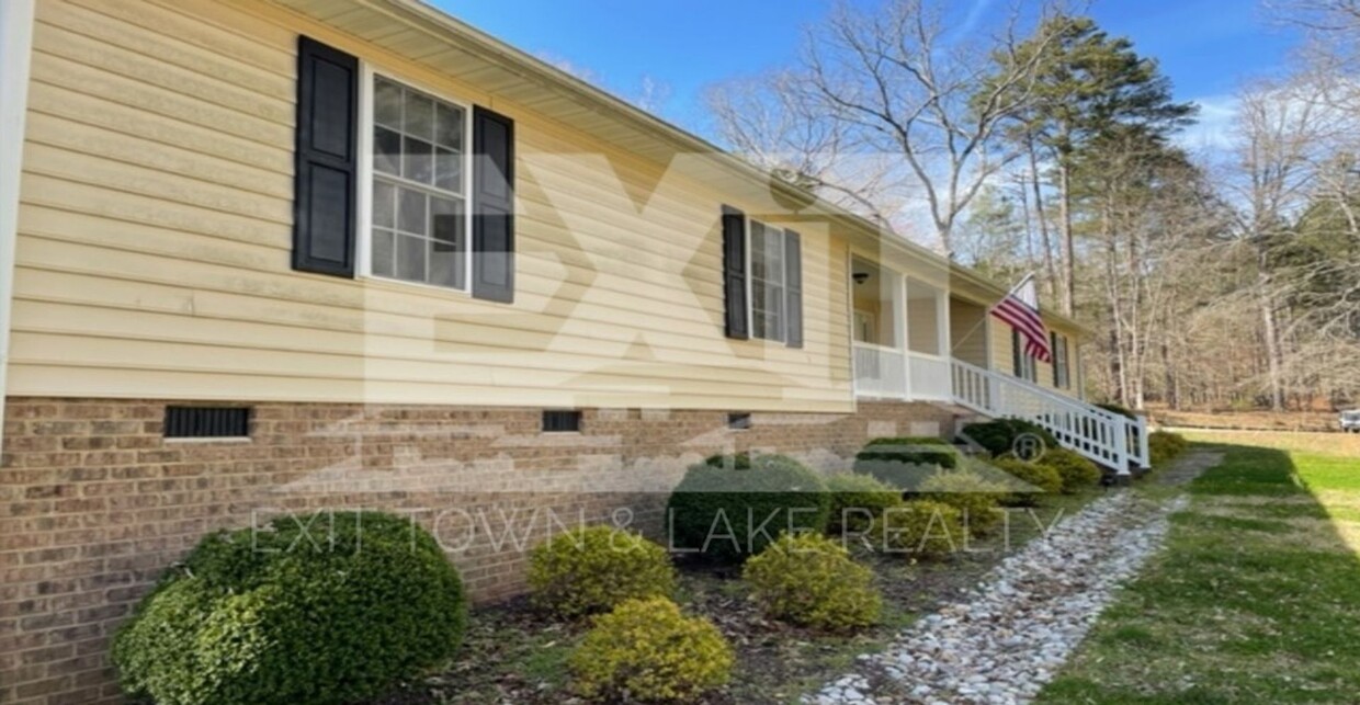 Primary Photo - Spacious Ranch with Attached 2-Car Garage