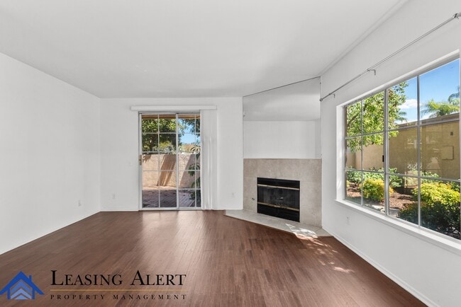 Building Photo - 23709 Del Monte Dr.