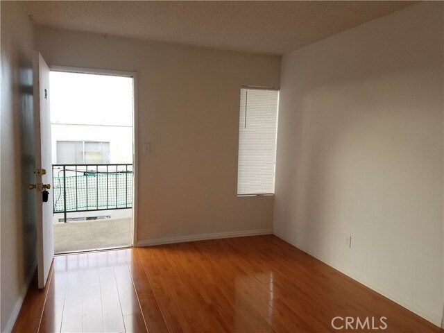 Foto del edificio - 20415 Anza Ave