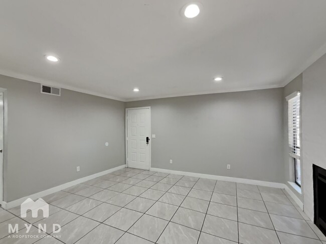 Building Photo - 4744 O'Bannon Dr