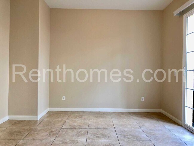 Building Photo - La Mesa, 7370 La Mesita Place #2 - 2 bdrm ...