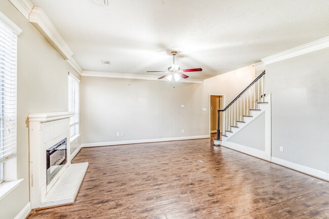 Foto del edificio - 15303 Goodman St