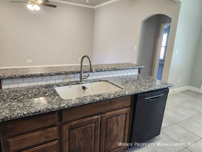 Foto del edificio - 5222 Jarvis St