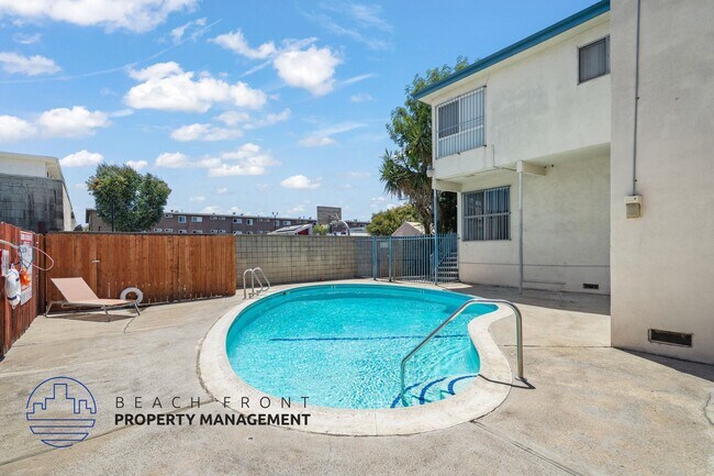 Foto del edificio - 13614 Cordary Ave.