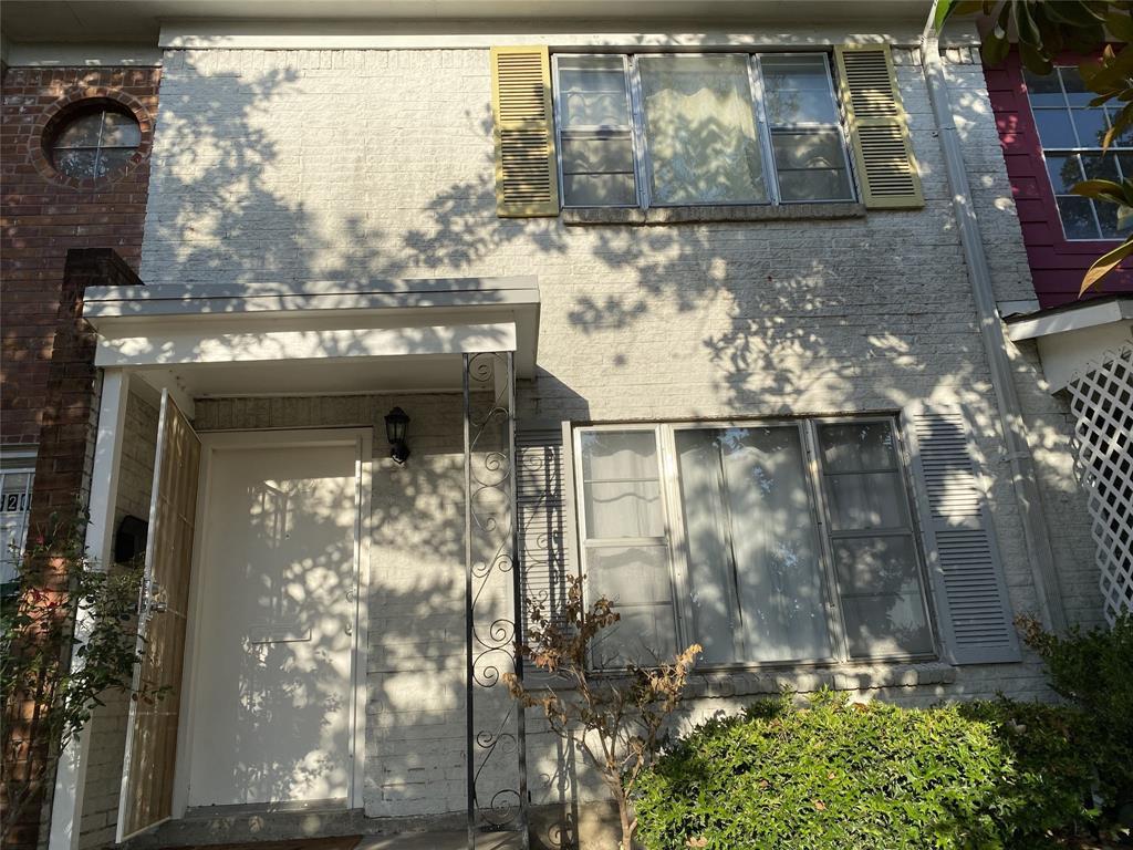 Primary Photo - 8202 Fondren Rd
