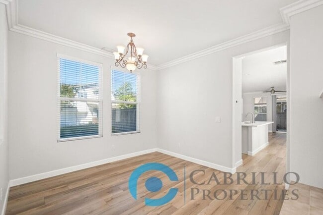 Building Photo - 12177 Pepper Tree Ln