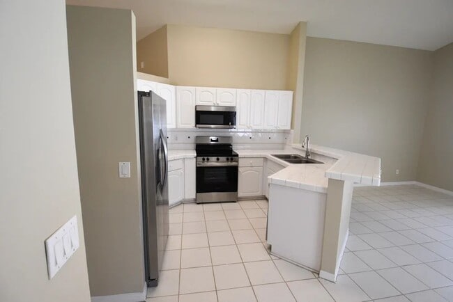 Foto del edificio - 112 Seville Ave