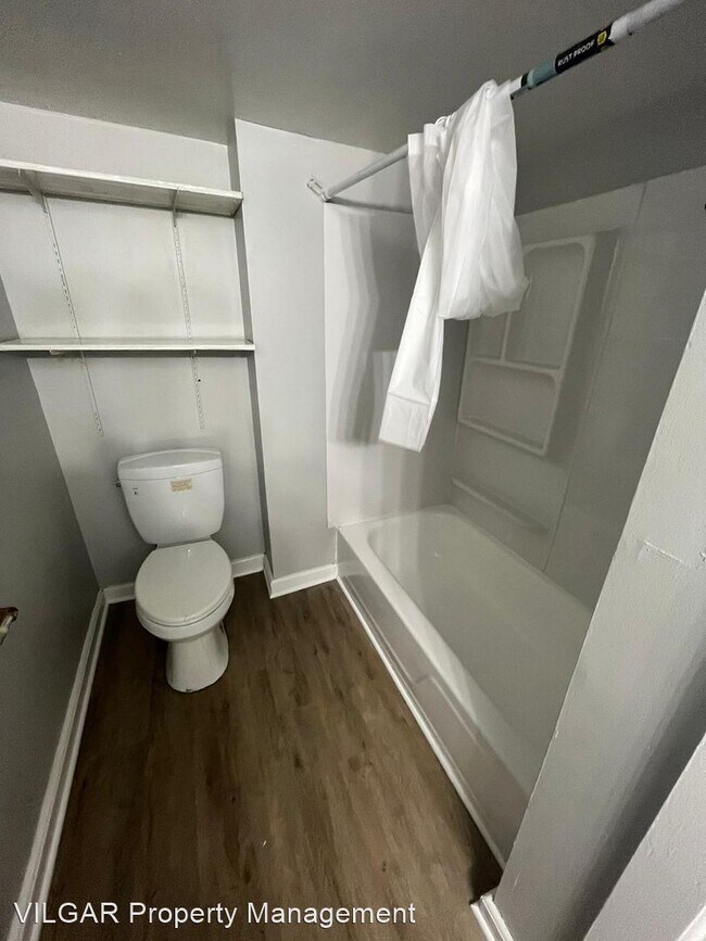 Foto del edificio - 2 br, 1 bath House - 4727 Sheffield Ave.