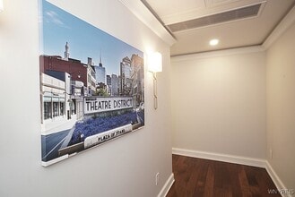 Building Photo - 600 Main St