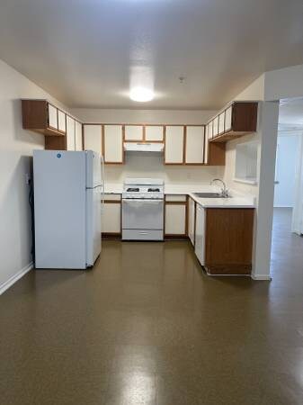 Primary Photo - 522 W 127th St
