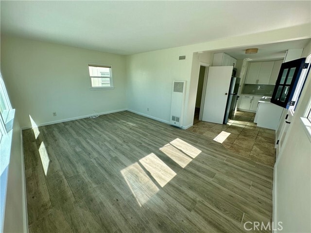 Building Photo - 933 Bayview Dr