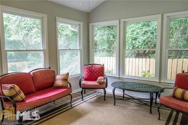 Foto del edificio - 11 Mitchell Circle