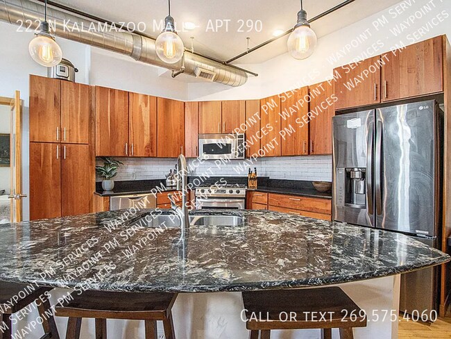 Building Photo - 222 N Kalamazoo Mall