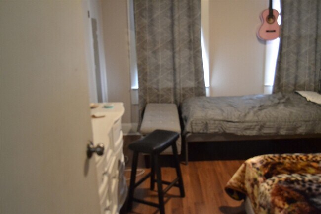 Foto del edificio - 32 Wamesit St