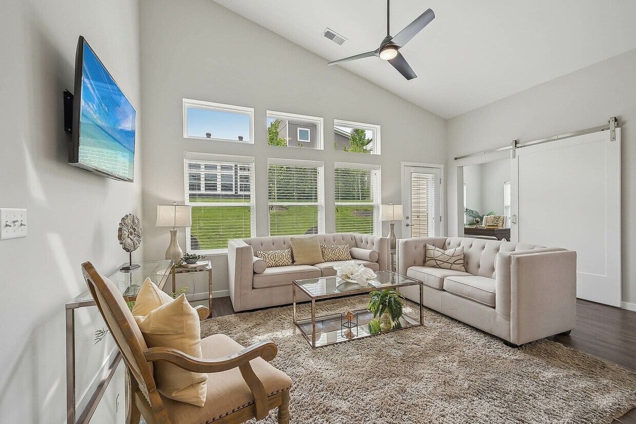 Foto principal - Redbud Commons