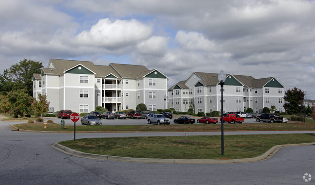 Foto del edificio - University Village at Clemson