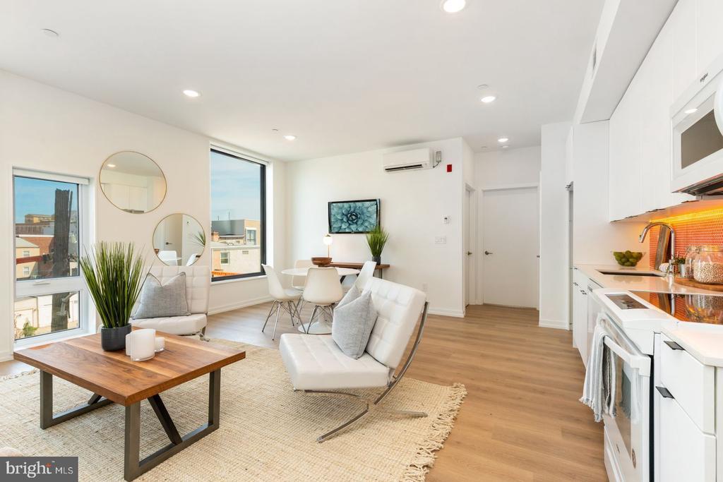 Foto principal - 1141 N Front St