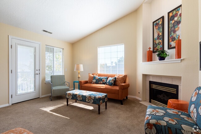 Interior Photo - Sterling Pointe Apartments