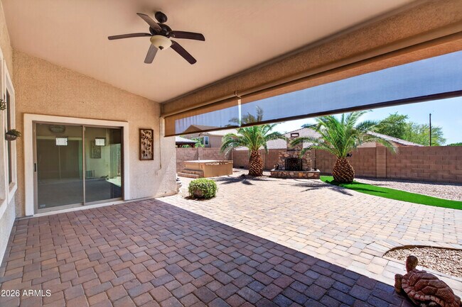 Foto del edificio - 6118 N 133rd Ave