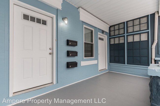 Building Photo - 1242 S 51st St