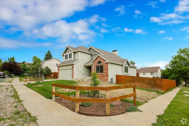 Building Photo - 6945 Native Cir