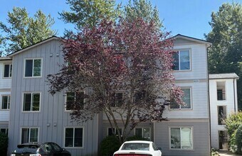Building Photo - 631 W Bakerview Rd