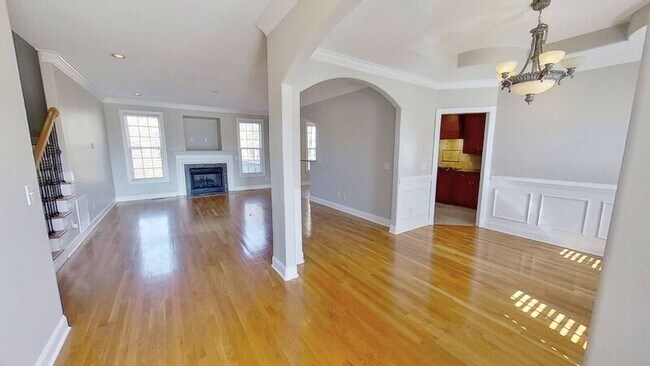 Foto del edificio - 850 Cameron Village Dr