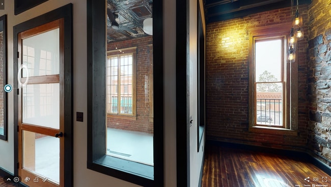 Private Front Porch overlooking Main Street - 112 E 6th St