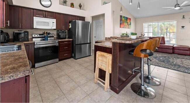 Foto del edificio - 2630 McDonald Ter