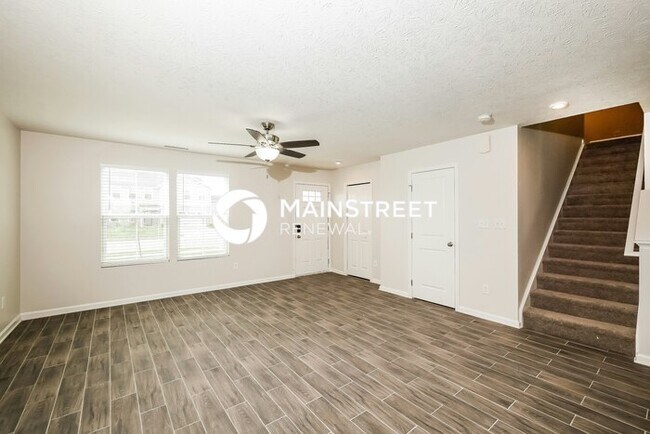 Building Photo - 5 Bedroom Pet-Friendly Home in CAMBY, IN with Main Street Renewal