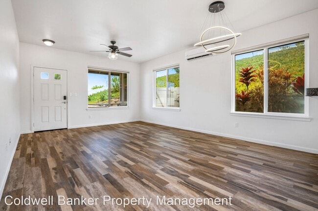 Building Photo - 3 br, 2.5 bath House - 78 Ia Iki St