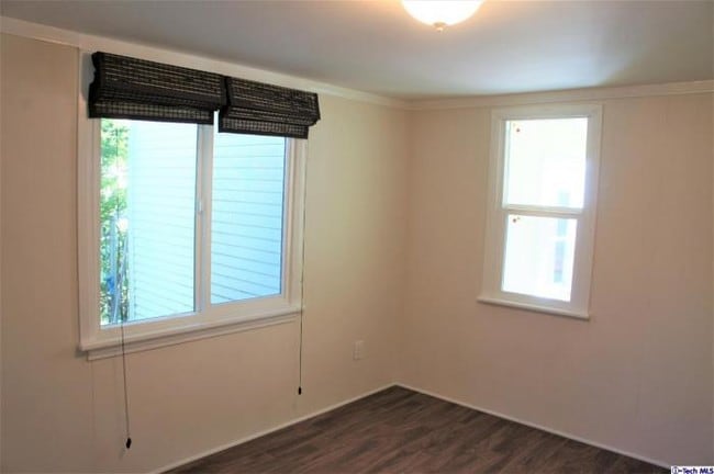 Building Photo - 1 bedroom in Glendale CA 91208