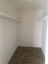 Building Photo - 6200 W Tidwell Rd