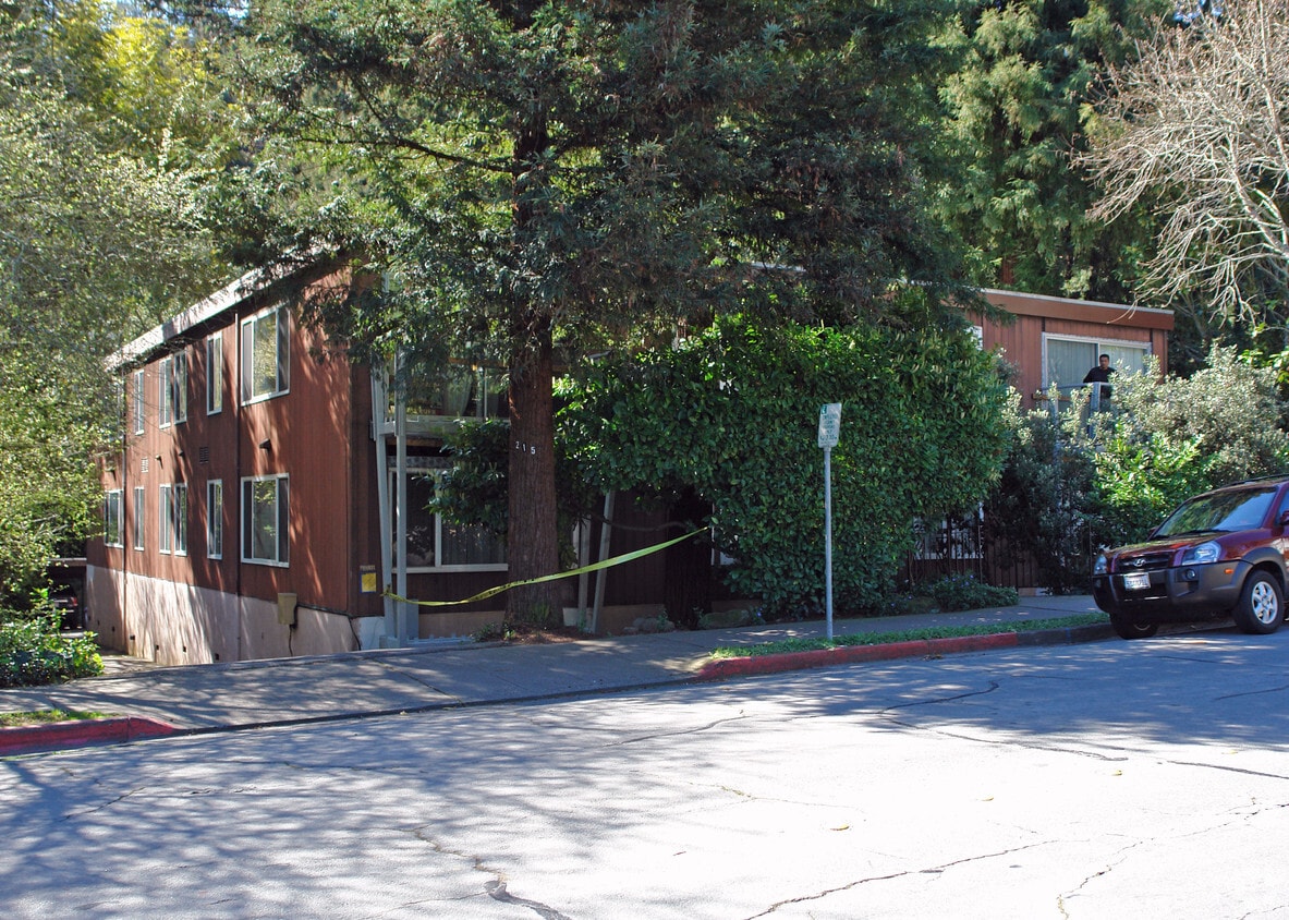 215 Throckmorton Ave, Mill Valley, CA 94941 Apartments in Mill Valley