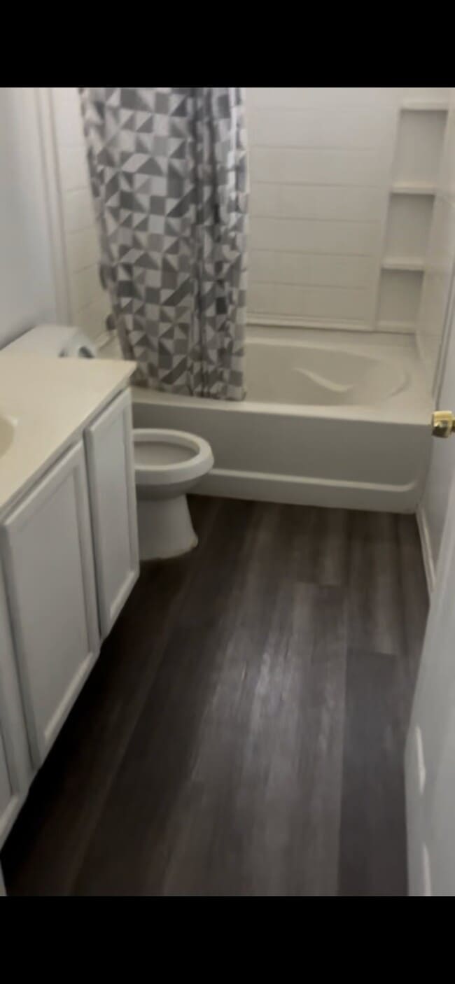 Photo - 916 W Carter Rd House