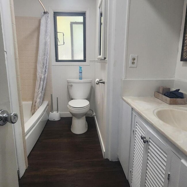 Foto del edificio - 1430 NE Sherman Ln