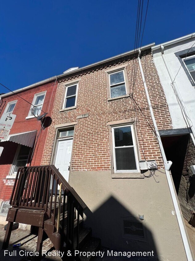 3 br, 1 bath House 457 W Liberty Street House Rental in Allentown