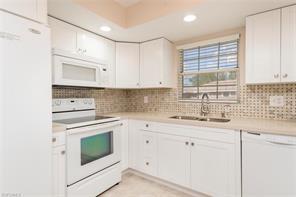 Building Photo - 6650 Ilex Cir