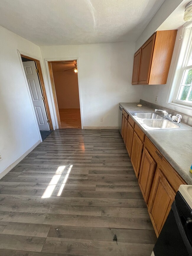 Foto del edificio - 1425W 15th St
