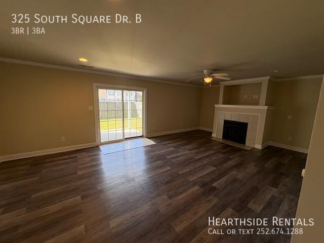 Foto del edificio - 325 S Square Dr