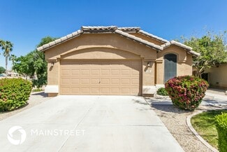 Building Photo - 588 E Devon Dr